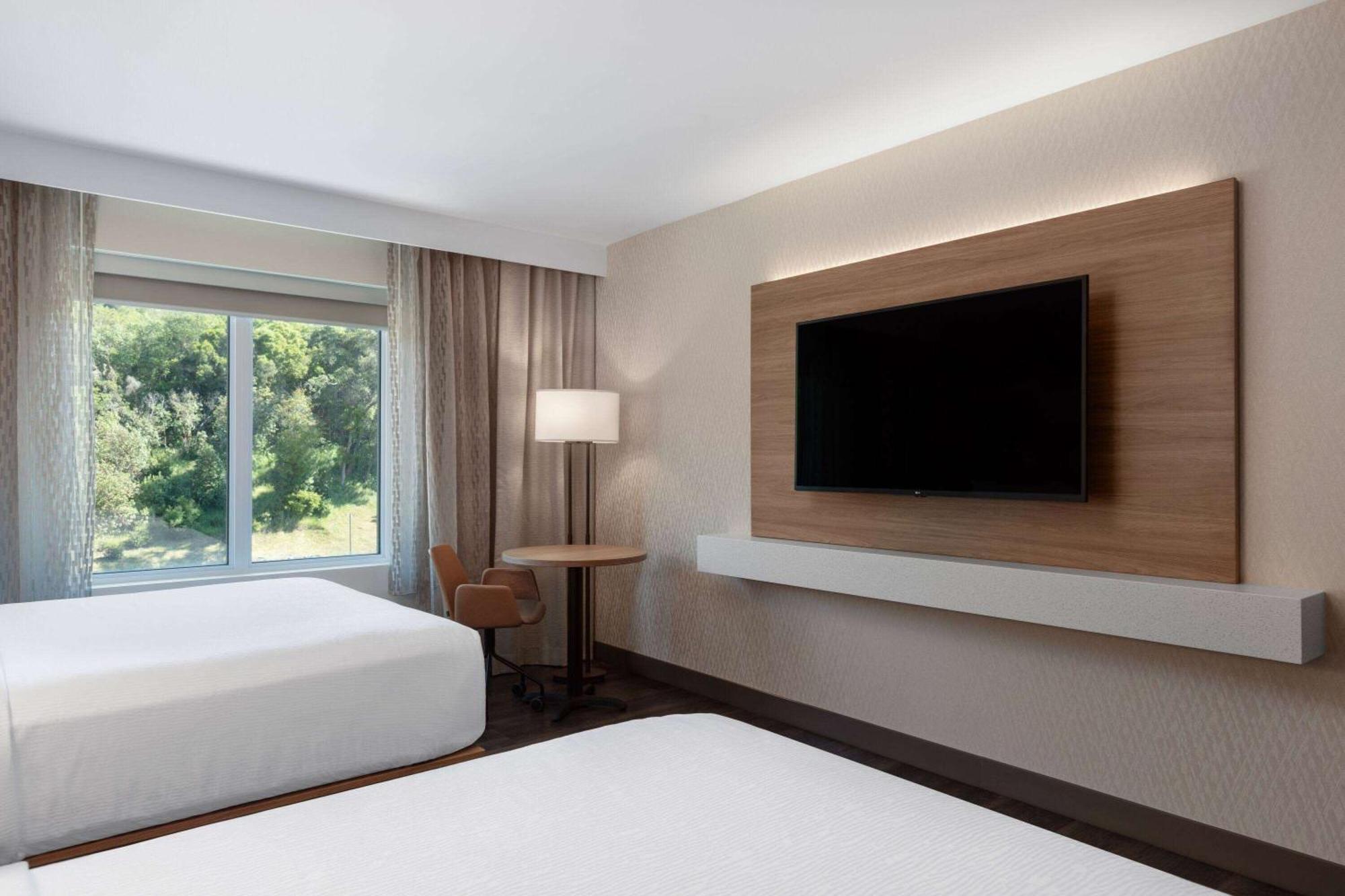 Wyndham Garden Redwood Valley - Ukiah Екстериор снимка